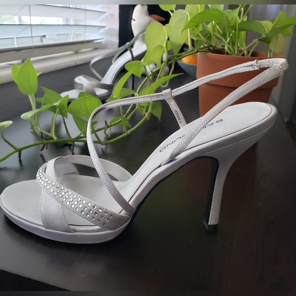 Bandolino Silver high heels sandals - Picture 2 of 9